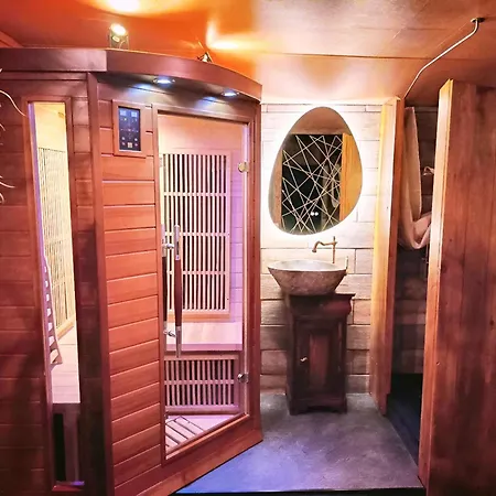Apartamento Atypique, Et Sauna Privatif - L'enchanteuse